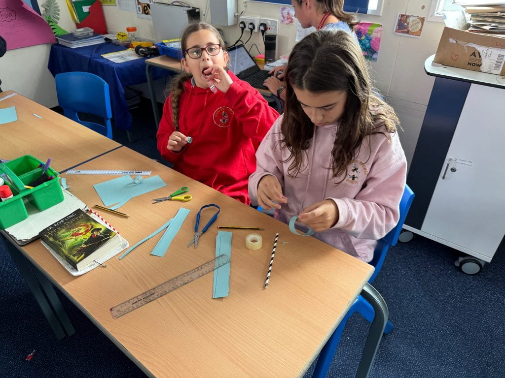 The science behind gliders – Village Schools Partnership Blog